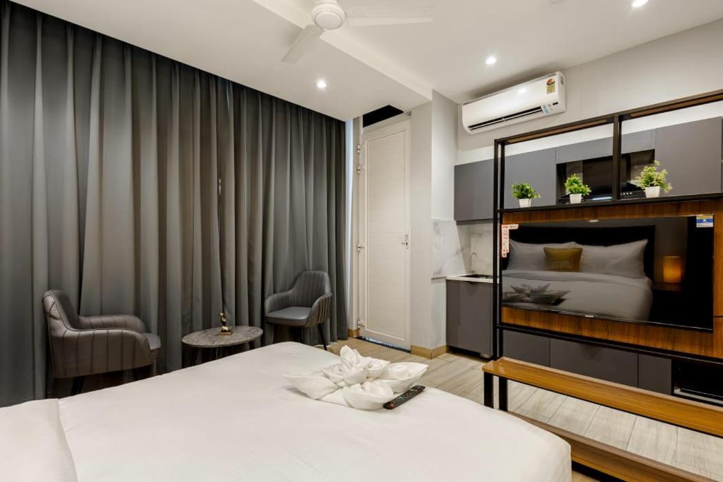 Hotel Imperial Stayz Sector 51 Gurgaon Exterior photo